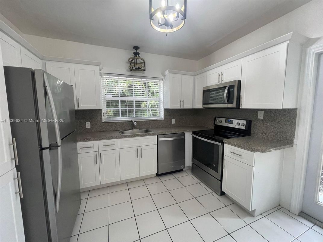 Interior, Kitchen, Stainless Steel Appliances