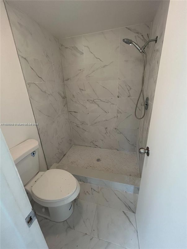 Bathroom, Interior, Marble, Marble Walls