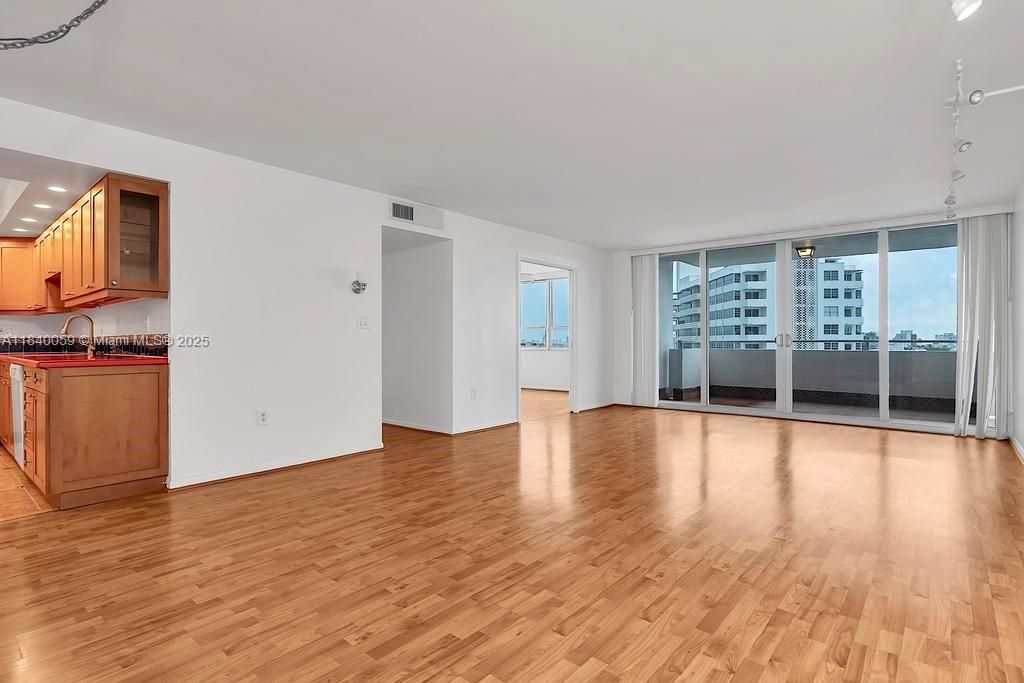 Empty room, Interior, Kitchen, Recessed Lighting, Wood Texture Flooring