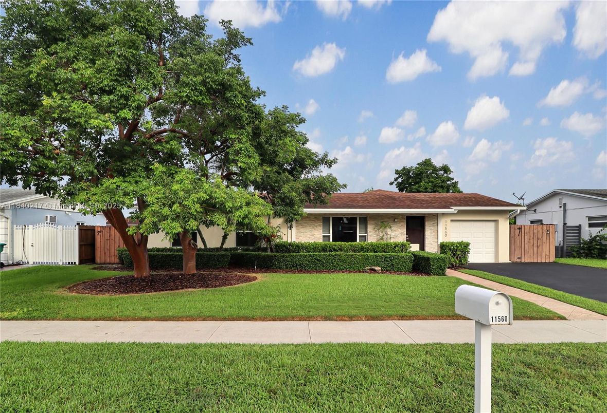 Attached, Backyard, Exterior, Facade, Ranch