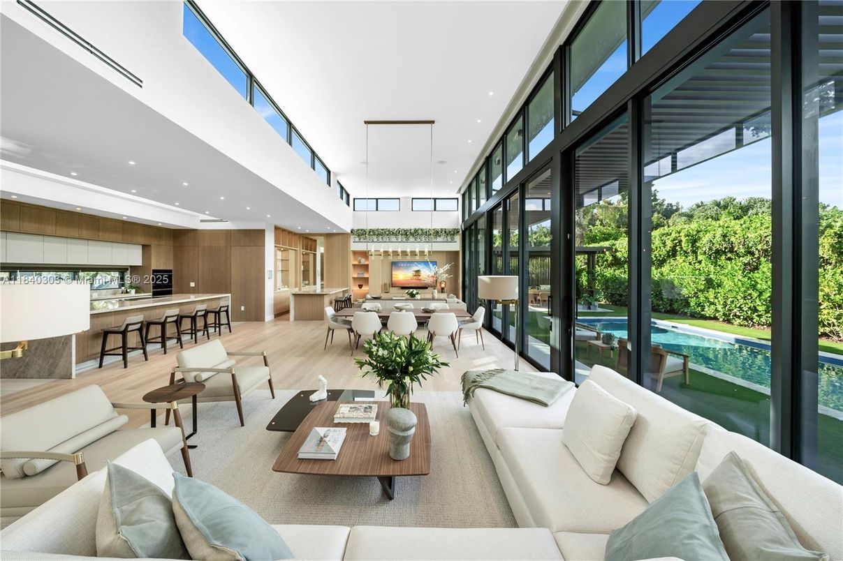 Dining room, Interior, Kitchen, Living room, Pendant Lights, Recessed Lighting