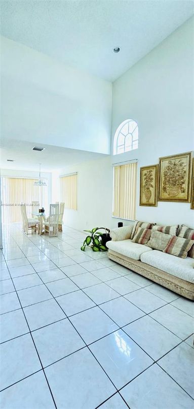 Dining room, Interior, Recessed Lighting