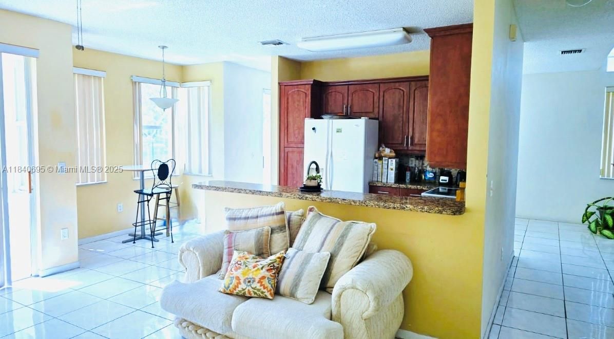 Interior, Kitchen, Pendant Lights