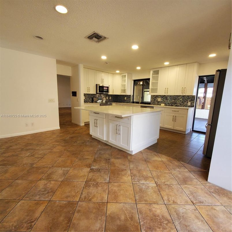 Interior, Kitchen, Recessed Lighting