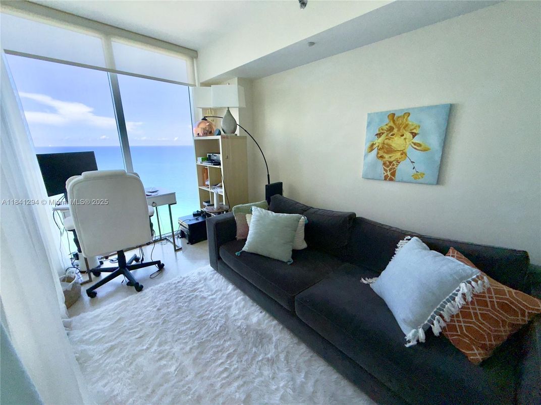 Home Office, Interior, Living room, Water
