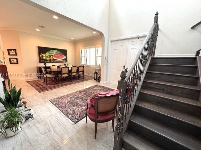 Dining room, Interior, Recessed Lighting