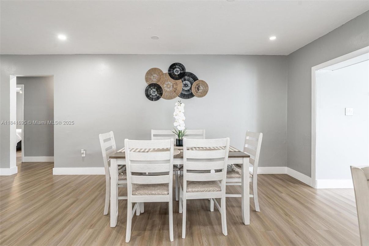 Dining room, Interior, Recessed Lighting, Wood Texture Flooring