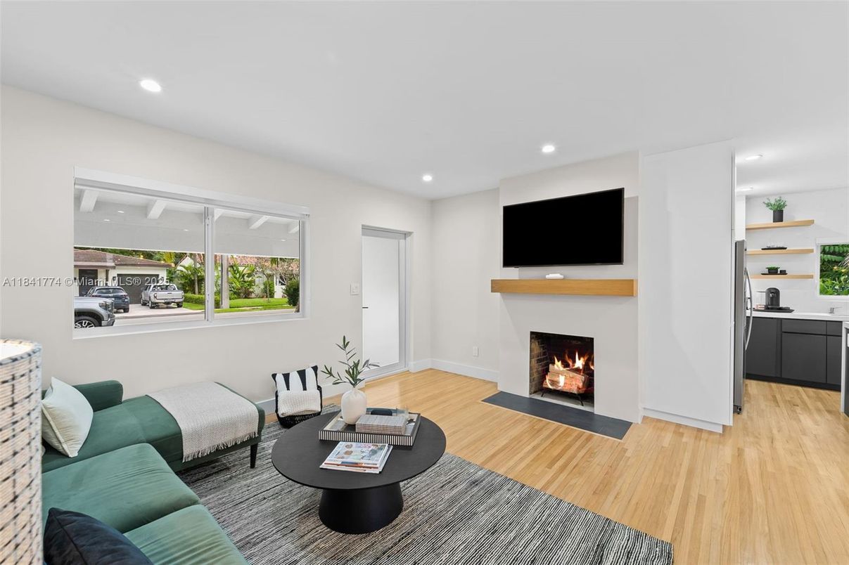 Fireplace, Interior, Living room, Recessed Lighting, Wood Texture Flooring