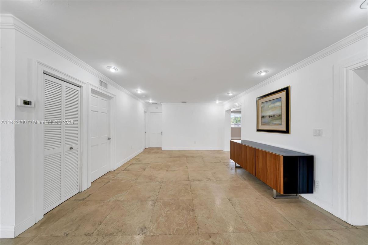 Interior, Recessed Lighting