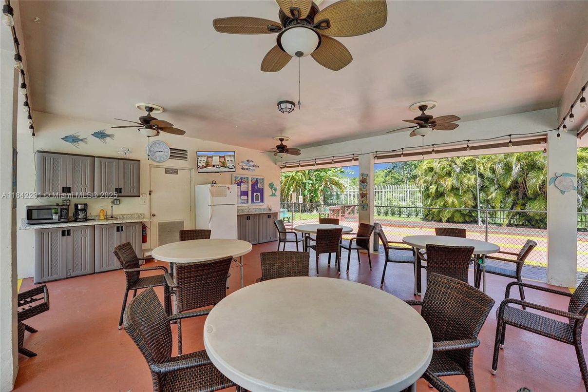 Dining room, Exterior, Interior, Kitchen