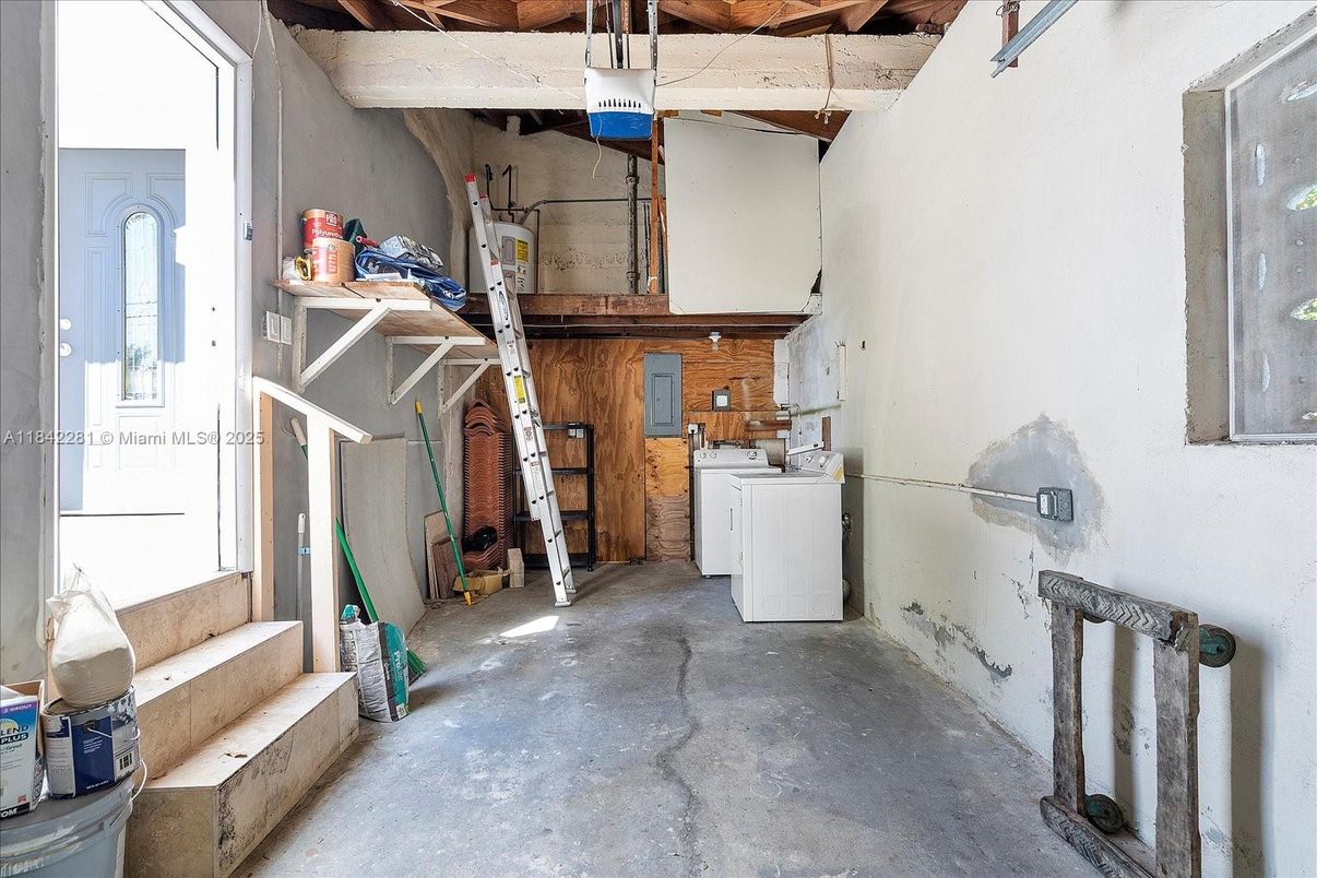 Interior, Washer