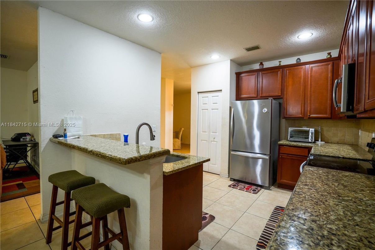 Interior, Kitchen, Recessed Lighting