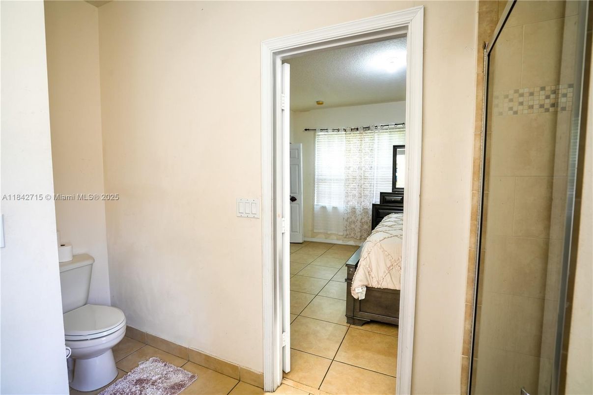 Bathroom, Bedroom, Glass Shower, Interior