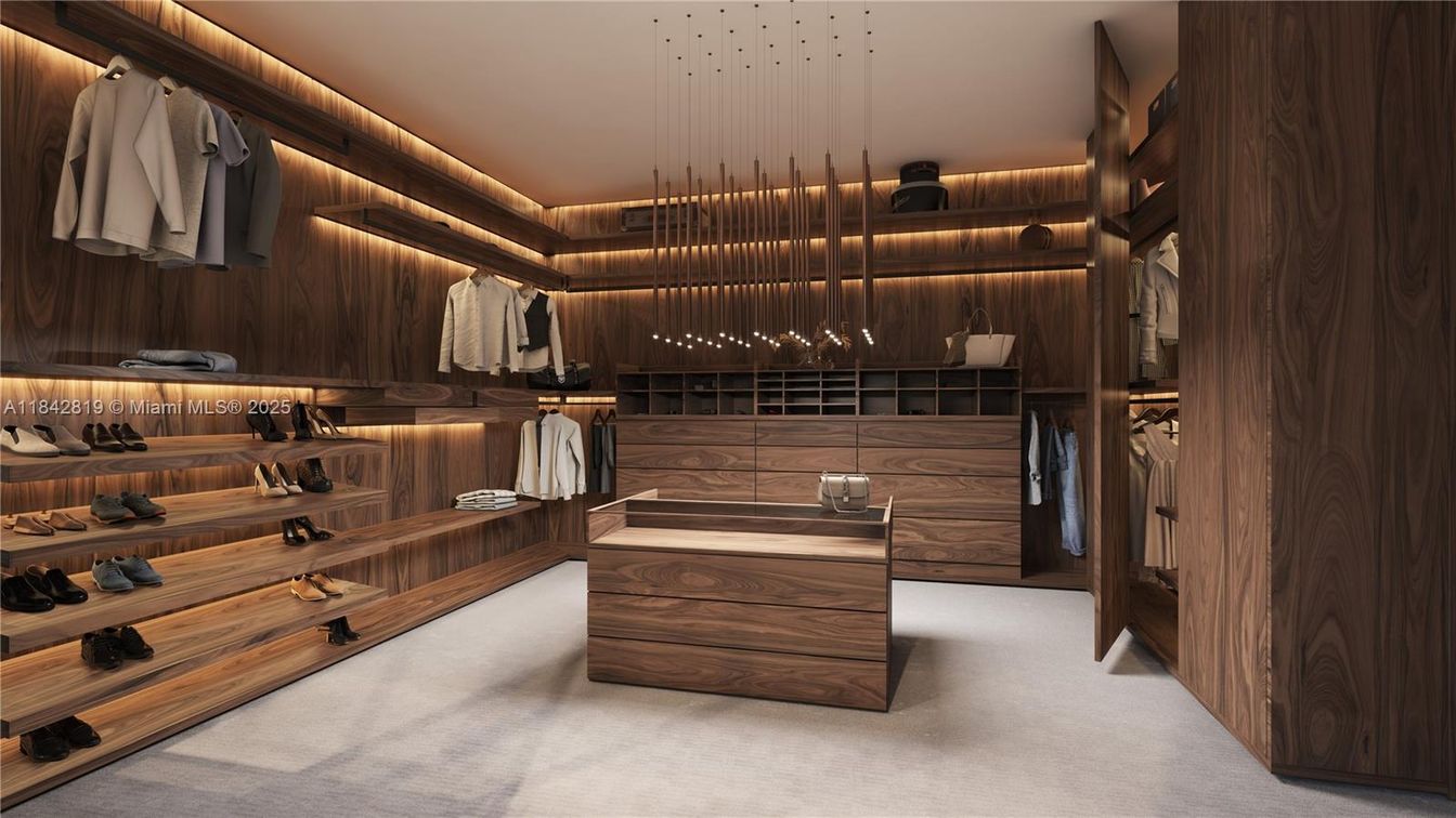 Interior, Pendant Lights, Walk-in Closets