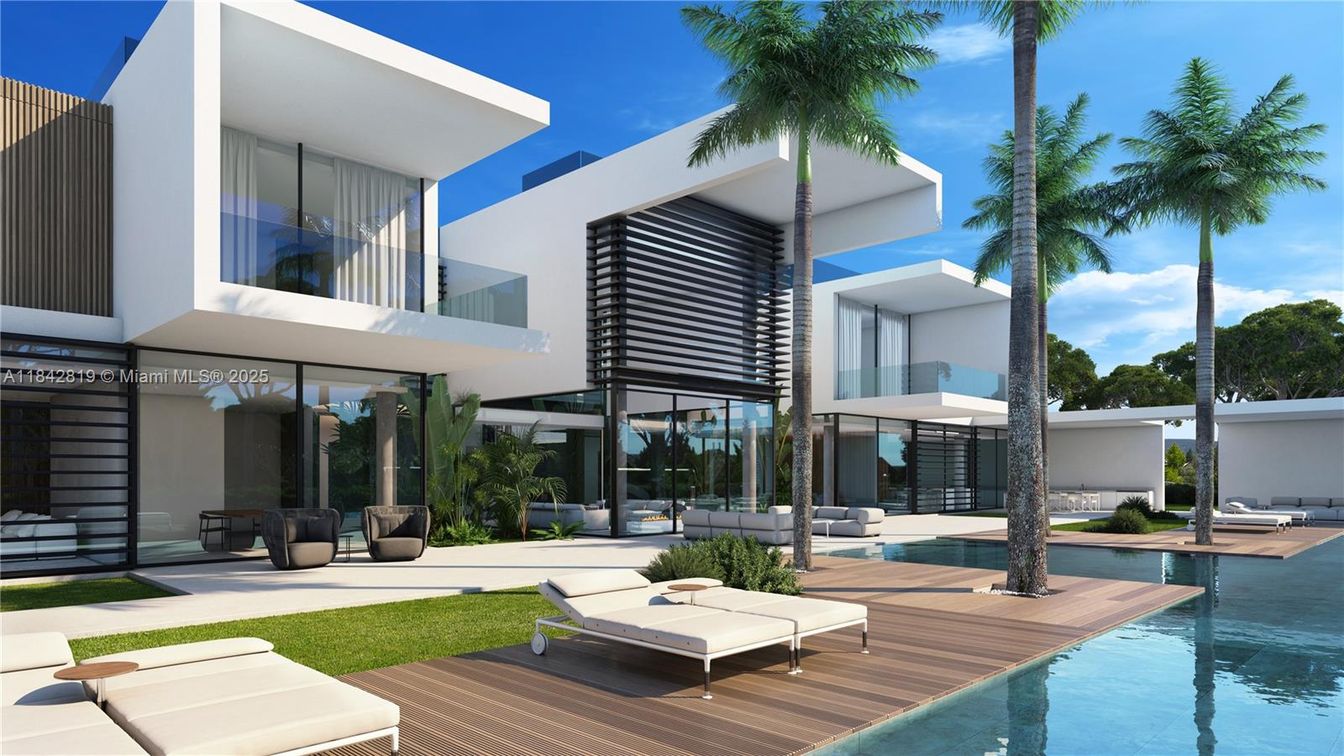 Exterior, Facade, Pool, Modern