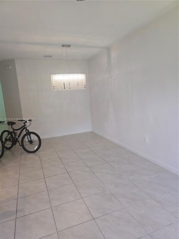 Chandelier, Empty room, Interior