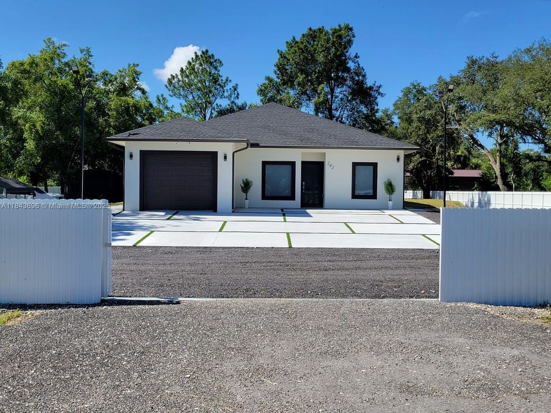 Attached, Backyard, Exterior, Facade, Ranch