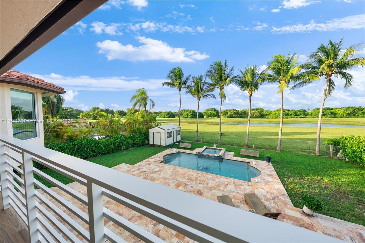Water, Exterior, Pool, Other