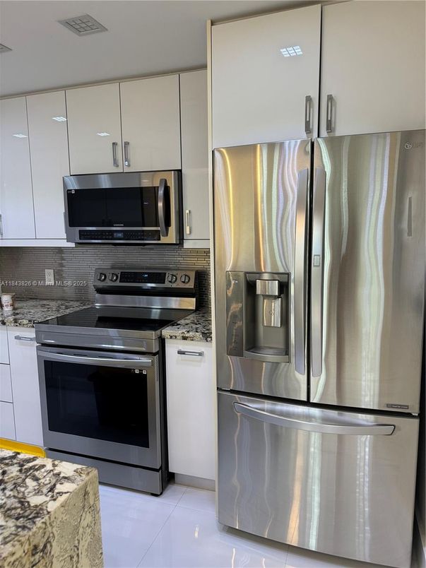 Interior, Kitchen, Stainless Steel Appliances