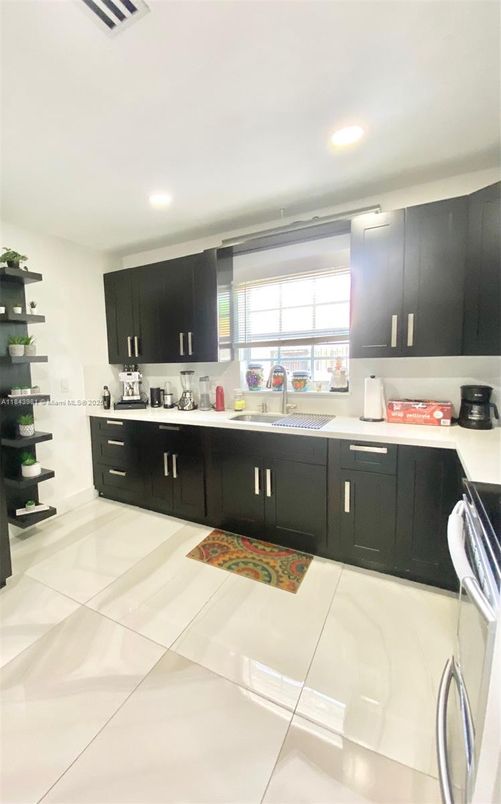Interior, Kitchen, Recessed Lighting