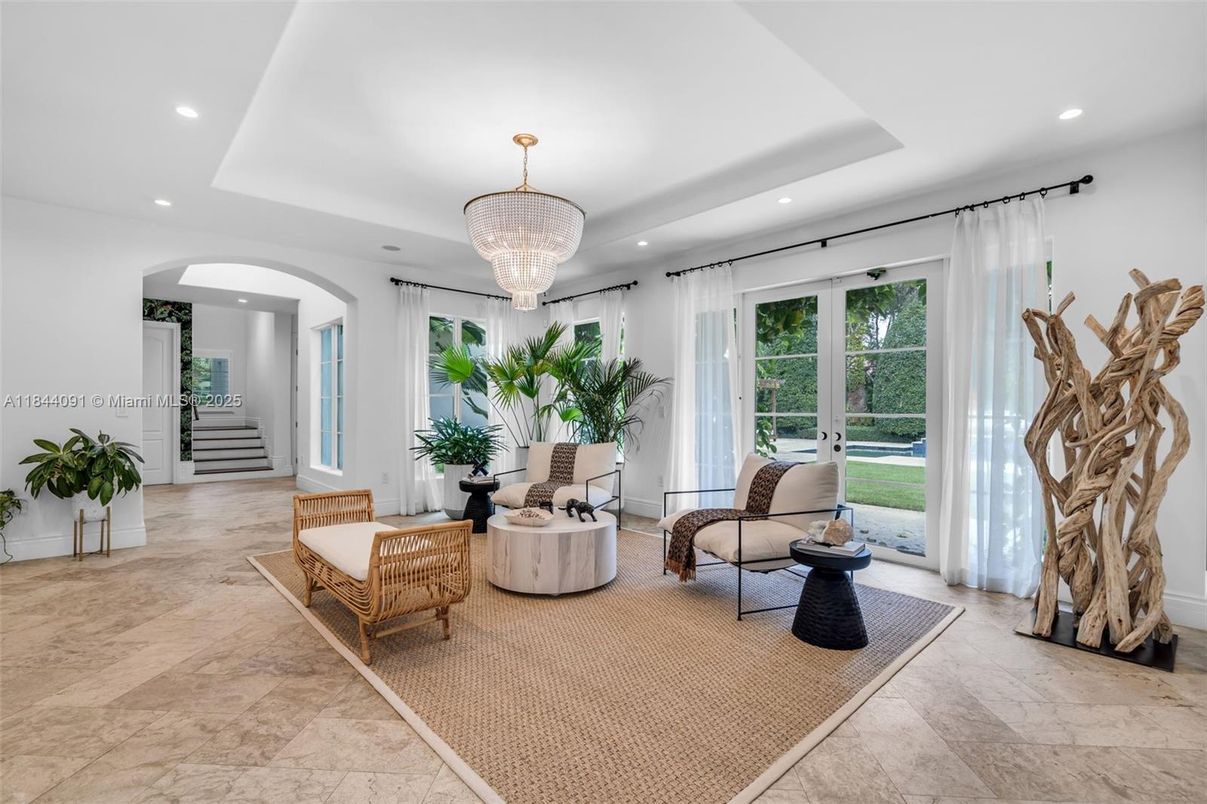 Chandelier, Interior, Living room, Recessed Lighting