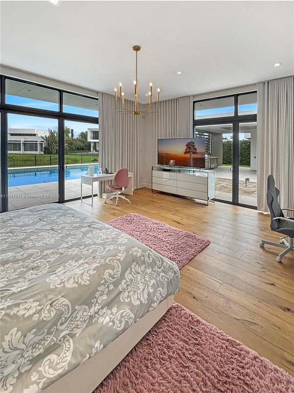 Bedroom, Home Office, Interior, Pendant Lights, Recessed Lighting, Wood Texture Flooring