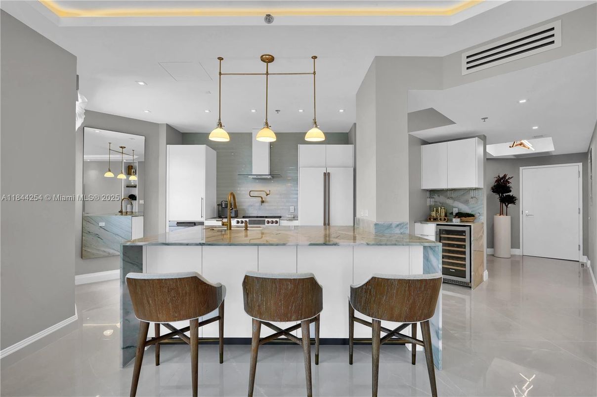 Interior, Kitchen, Pendant Lights, Recessed Lighting