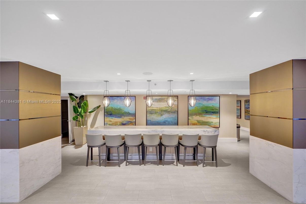 Interior, Pendant Lights, Recessed Lighting