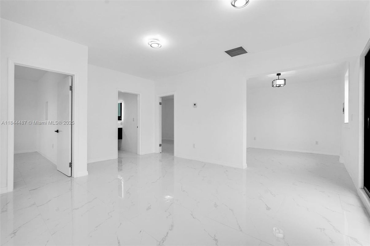 Empty room, Interior, Marble