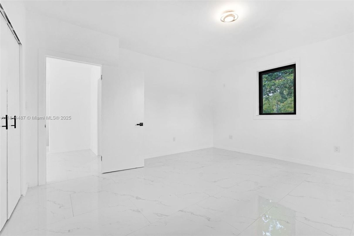 Empty room, Interior, Marble