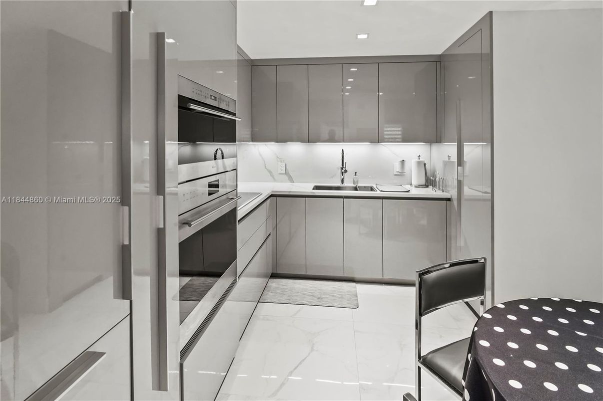 Interior, Kitchen, Marble, Recessed Lighting, Stainless Steel Appliances