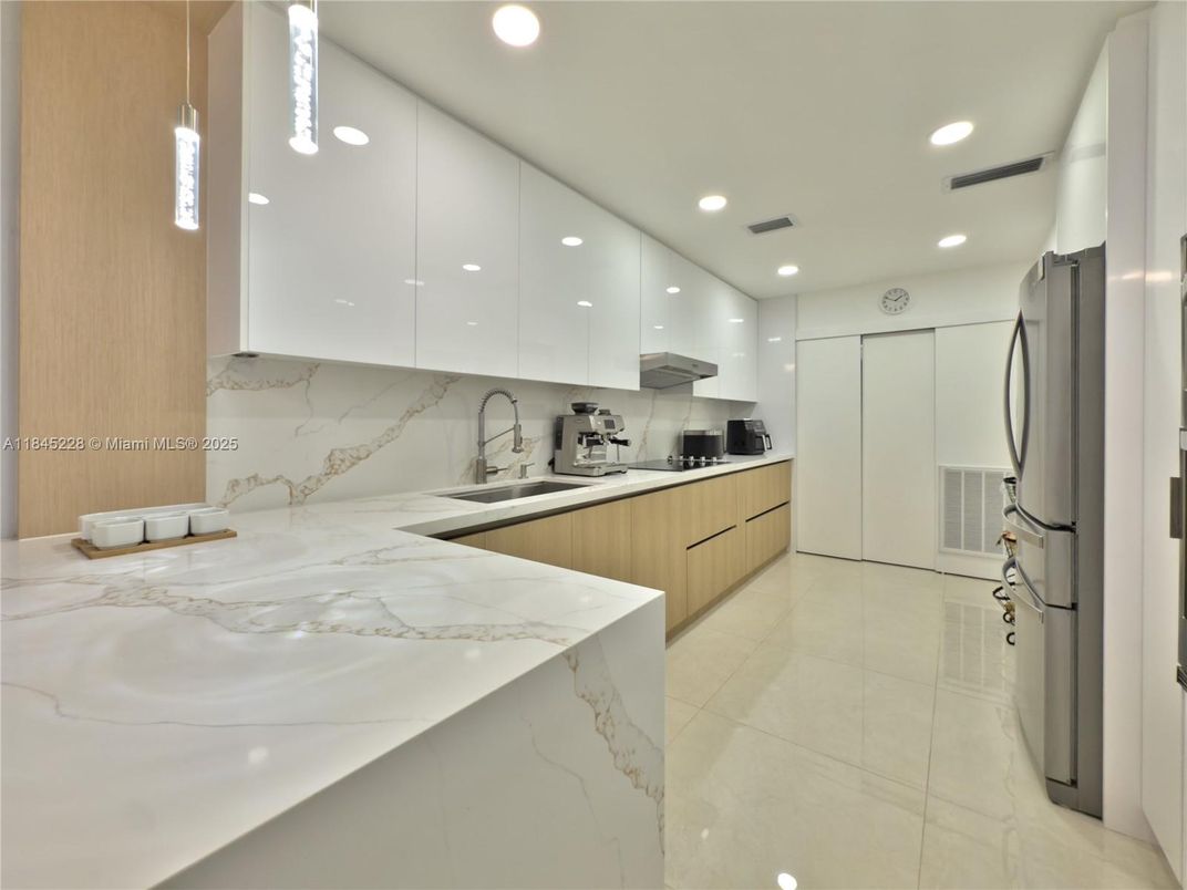 Interior, Kitchen, Marble Walls, Pendant Lights, Recessed Lighting