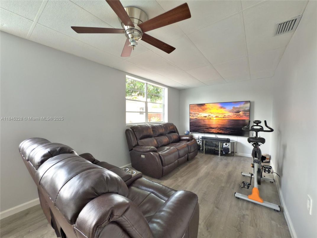 Home Theatre Room, Fitness Equipment, Interior, Wood Texture Flooring