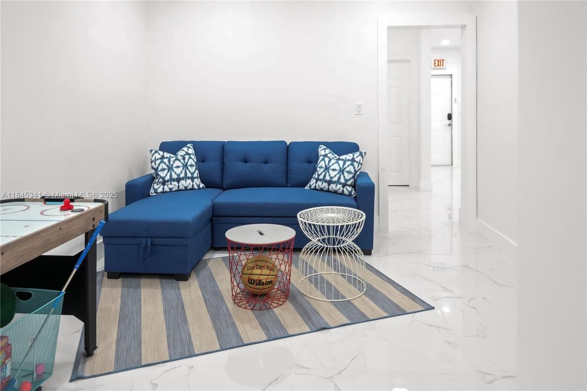 Interior, Living room, Marble