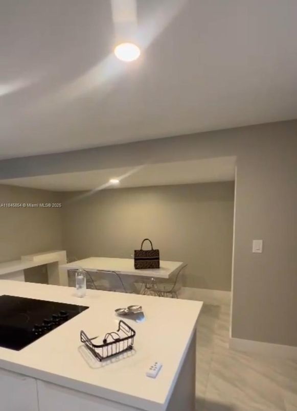 Interior, Recessed Lighting
