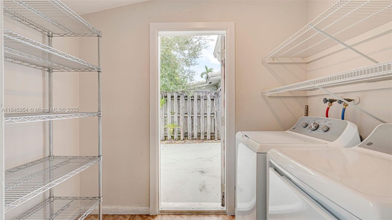 Interior, Utility Closets, Washer