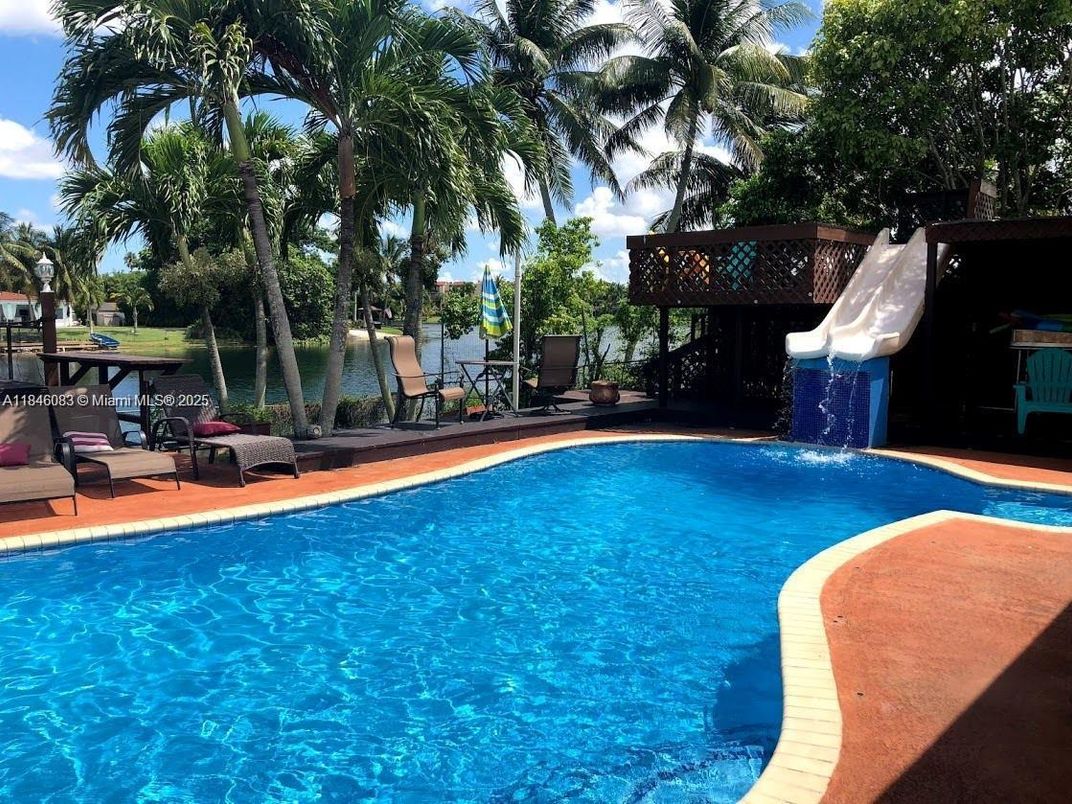 Exterior, Playground, Pool, Water