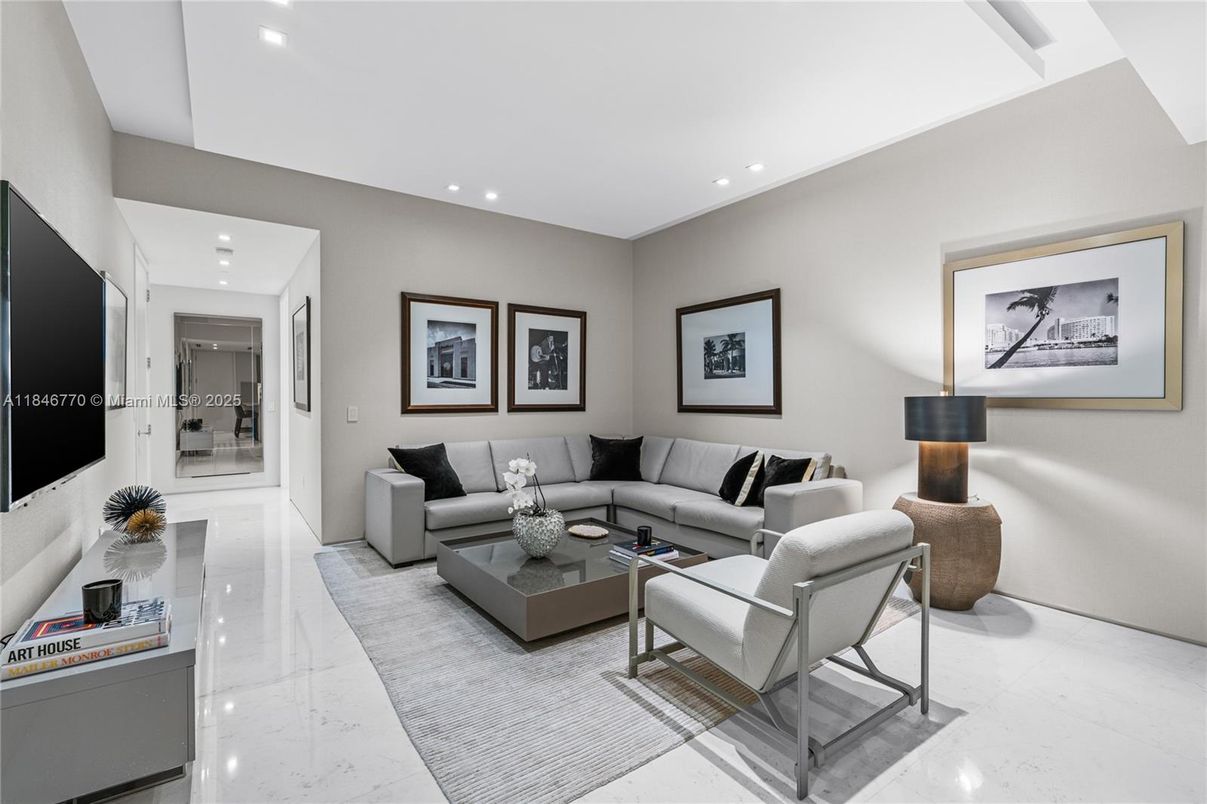 Interior, Living room, Marble, Recessed Lighting