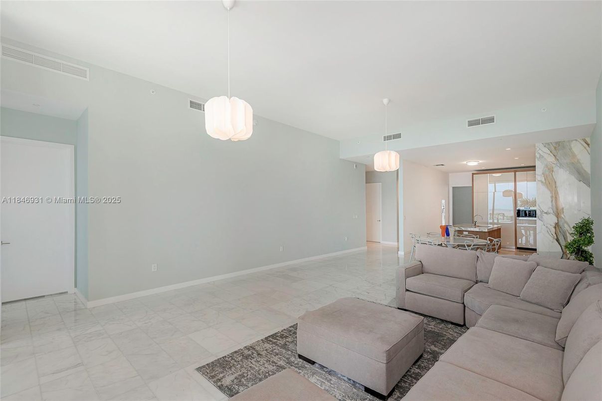 Dining room, Interior, Kitchen, Living room, Pendant Lights, Recessed Lighting