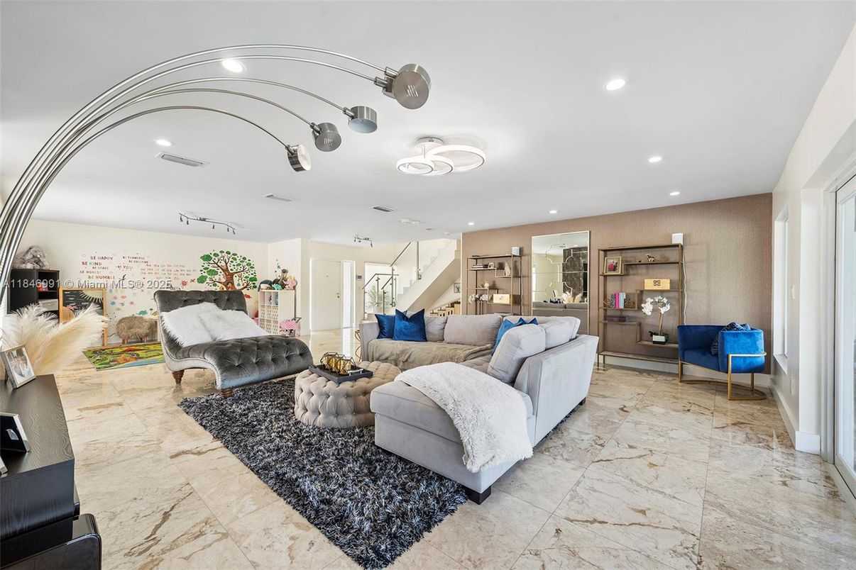 Interior, Living room, Recessed Lighting