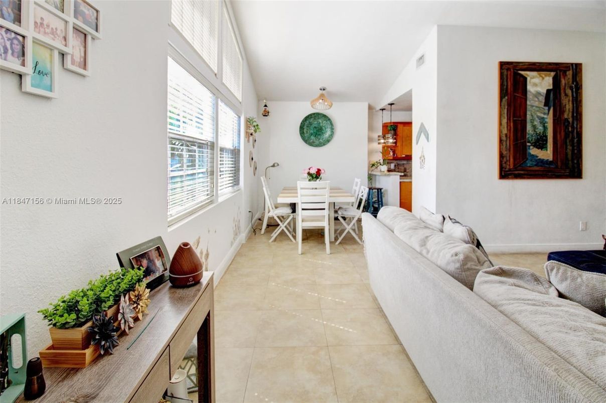 Dining room, Interior, Living room