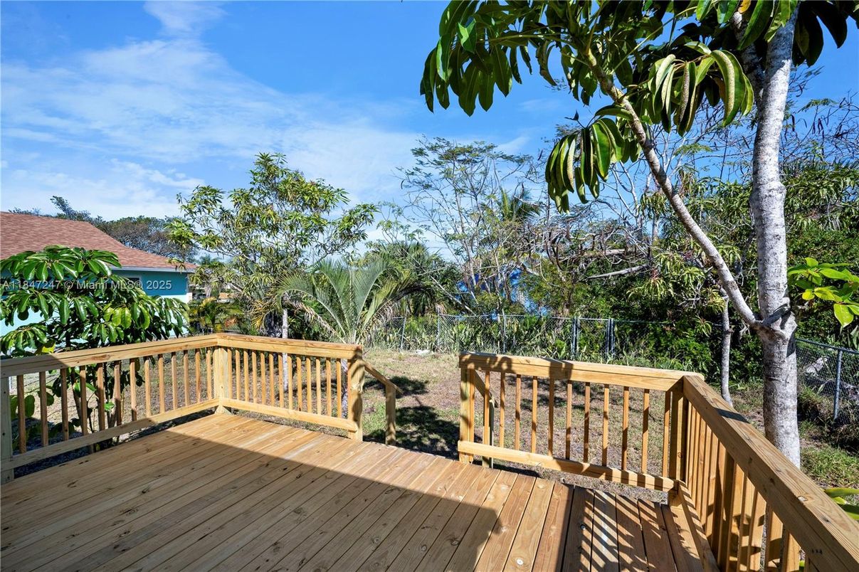Exterior, Wood Texture Flooring