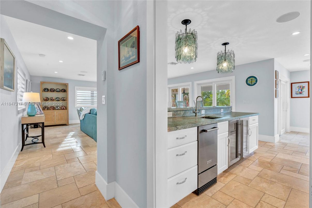 Chandelier, Interior, Kitchen, Recessed Lighting