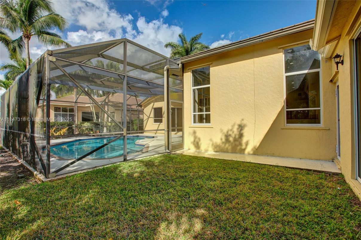 Backyard, Exterior, Pool