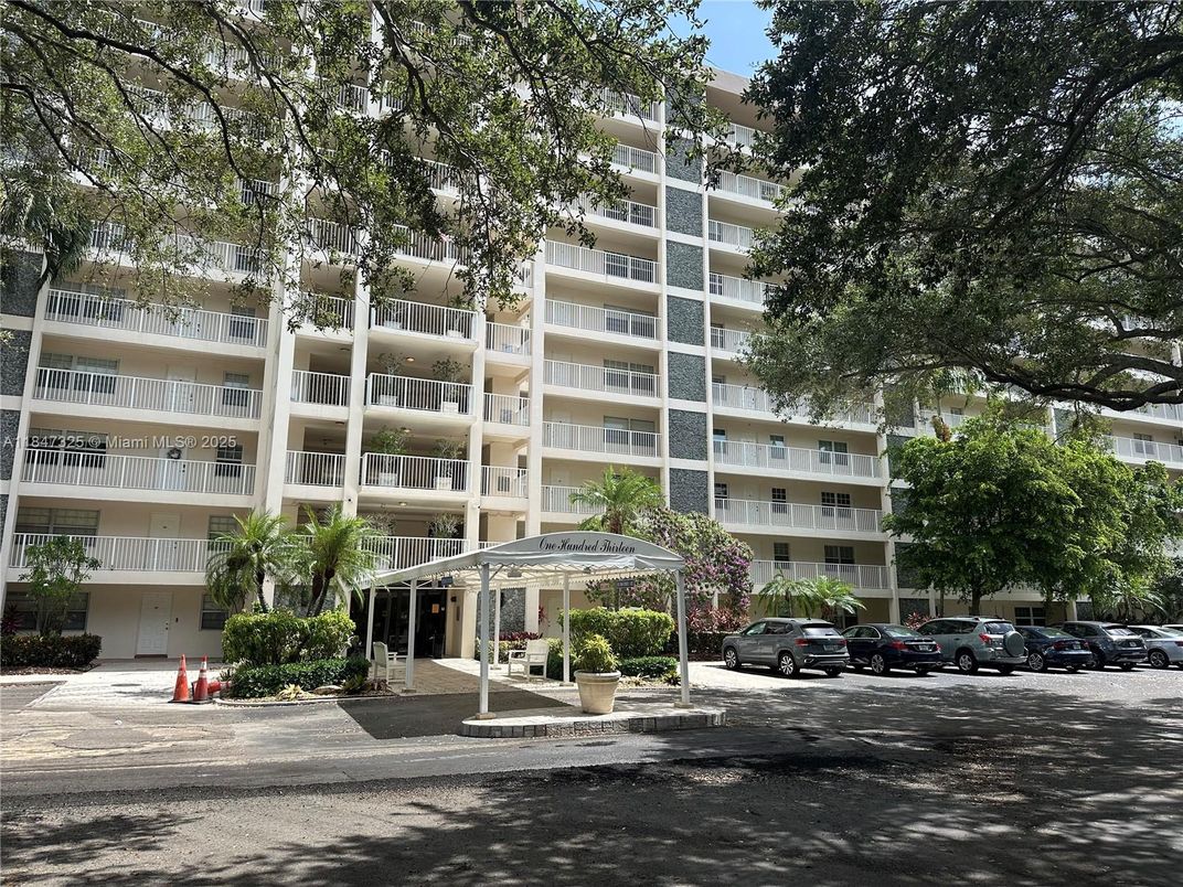 Exterior, Facade, Condo Building