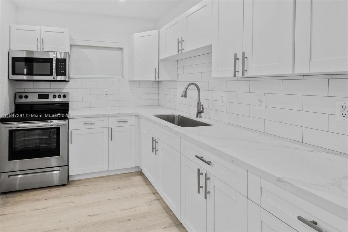 Interior, Kitchen, Stainless Steel Appliances, Wood Texture Flooring