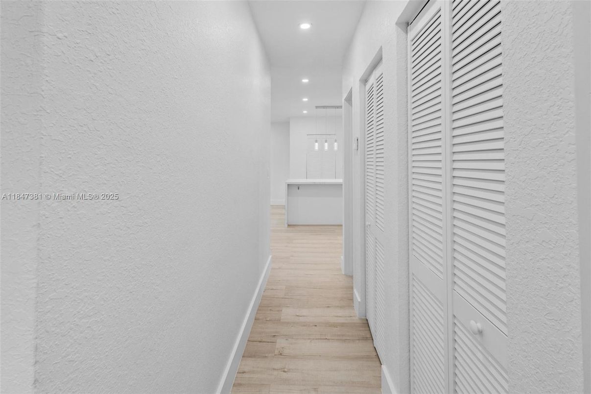 Interior, Pendant Lights, Recessed Lighting