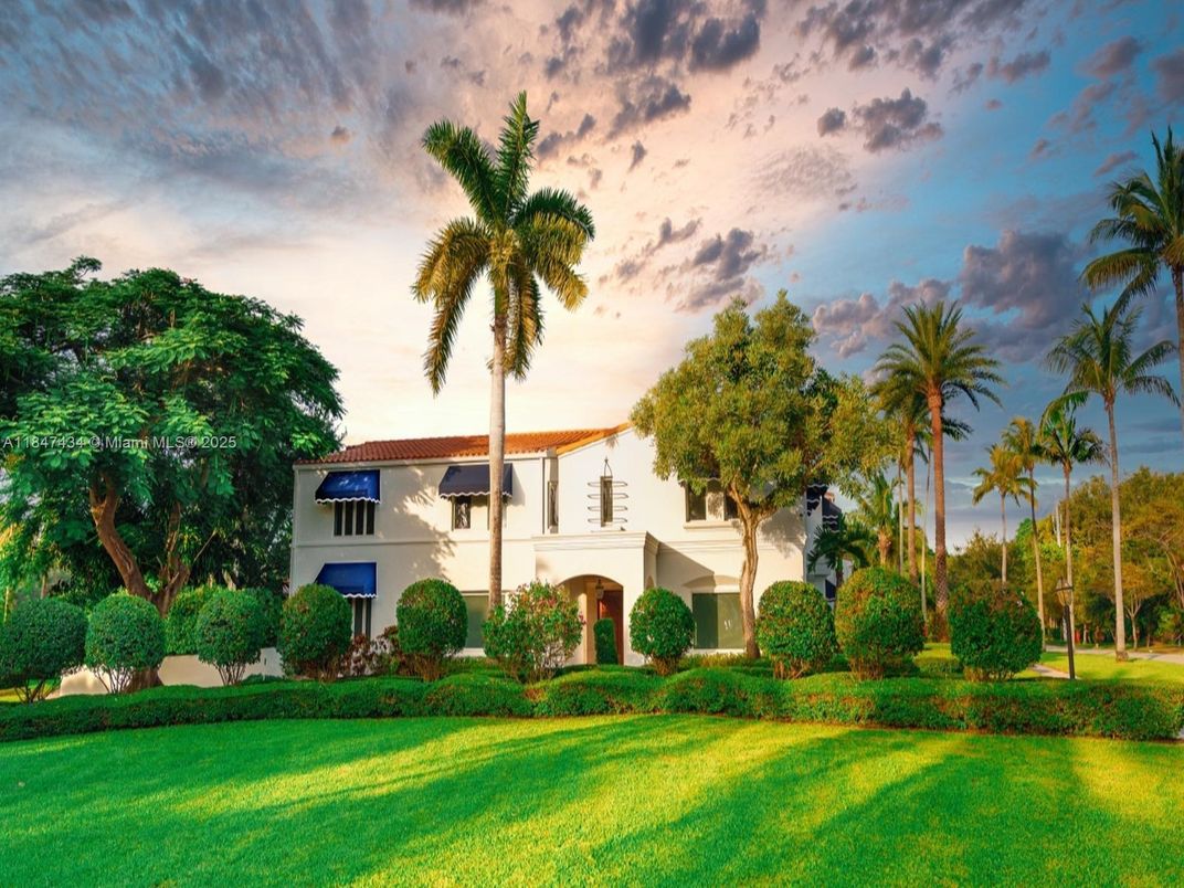 Backyard, Exterior, Facade, Spanish Mediterranean