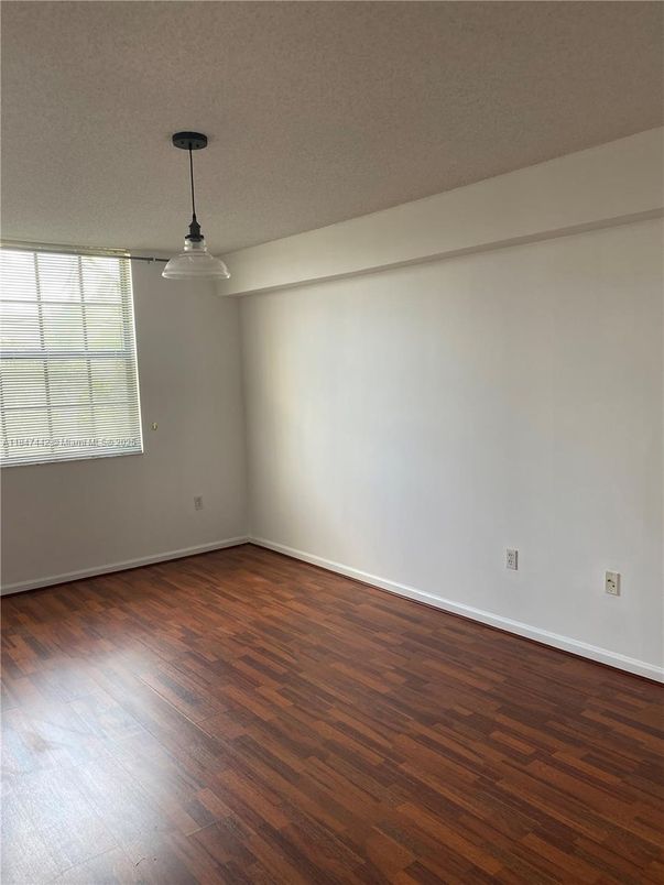 Empty room, Interior, Pendant Lights, Wood Texture Flooring