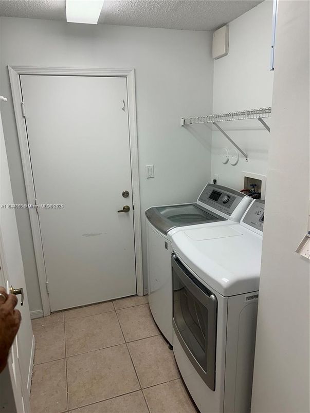Interior, Washer